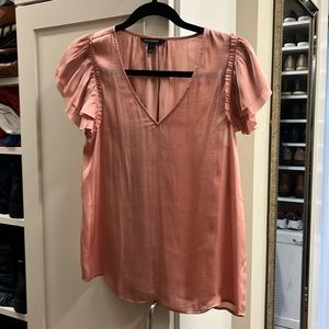 Banana Republic, Size S, Peach color top, excellent condition.